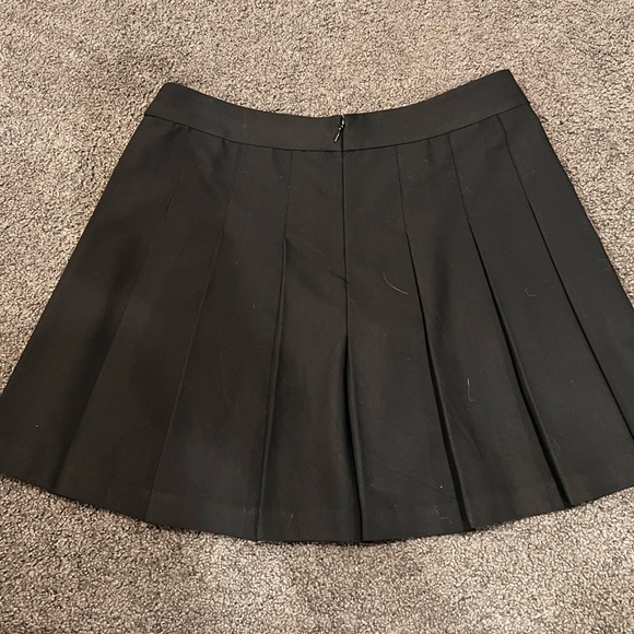 Mini Pleated Skirt - Picture 2 of 3